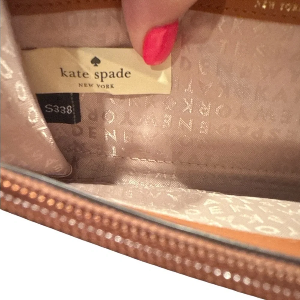 Kate Spade New York Leila Large Continental Wallet.